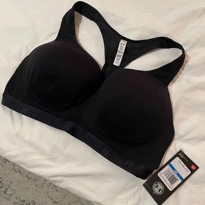 Under Armour high impact sports bra 38D
